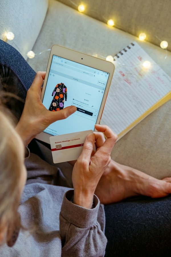 Comparateur de prix en ligne : un outil important pour maîtriser votre budget